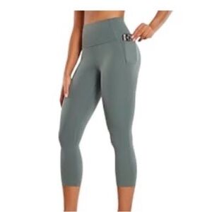 CRZ YOGA Butterluxe Workout Capri Leggings Pockets 21”